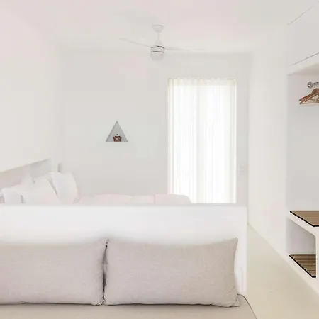 Golden Coast Citron Private Wadingpool Nest *