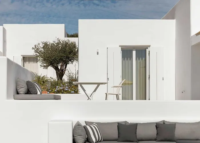 Golden Coast Citron Private Wadingpool Nest *